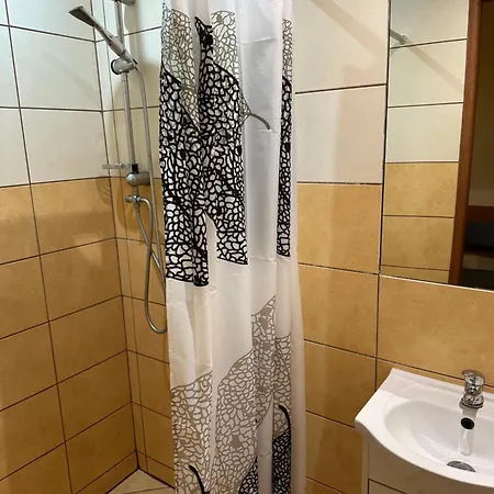 Szkolne Schronisko Mlodziezowe Hostal *