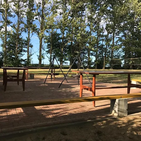 Szkolne Schronisko Mlodziezowe Hostal Stary Borek