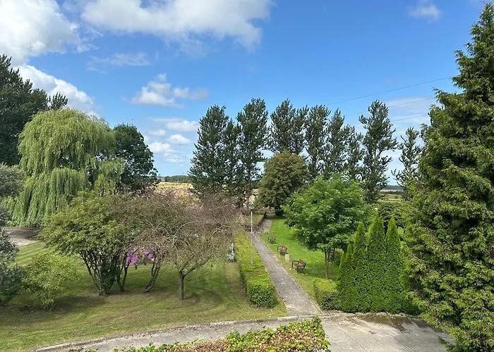 Szkolne Schronisko Mlodziezowe * Stary Borek